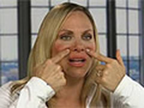Face yoga, the new wrinkle-free fad looks ridiculous